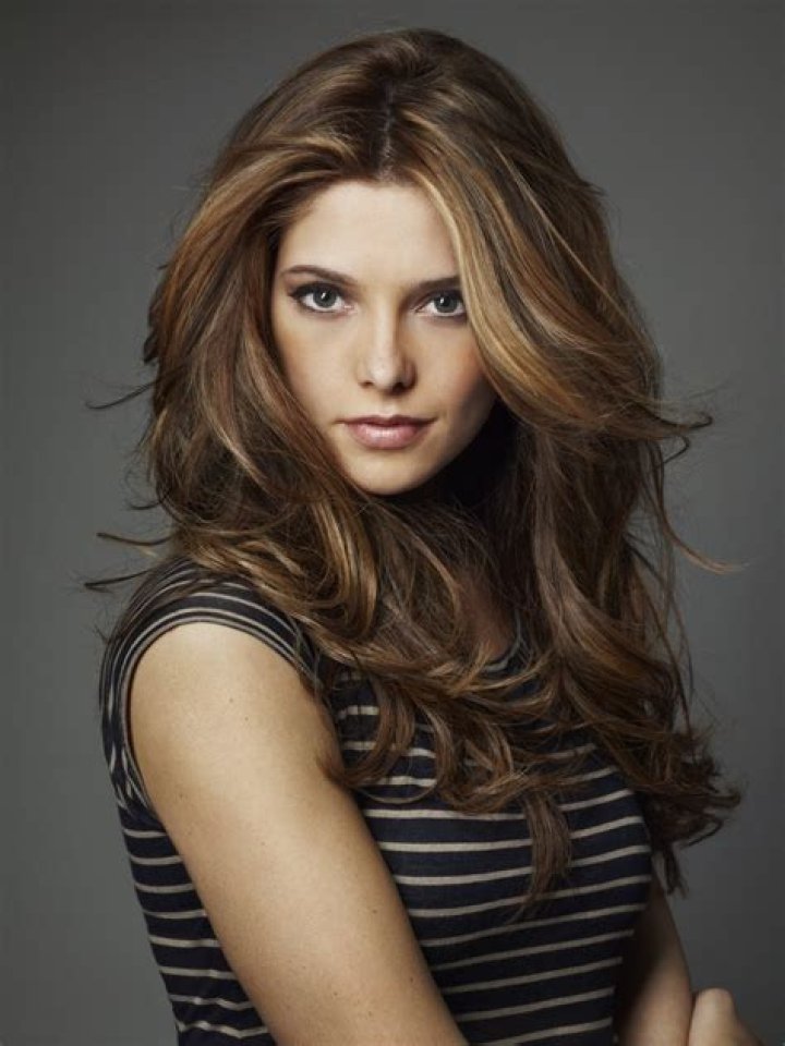 Ashley Greene- Age, Wiki, Net Worth, Husband, Height, Career