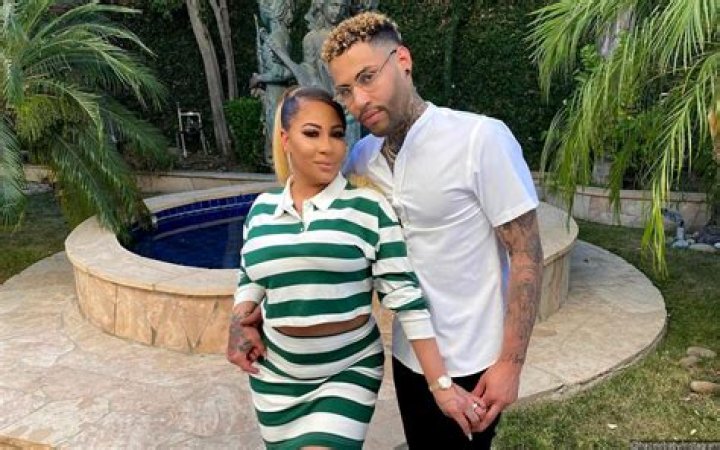 Devon Waller- Bio, Wiki, Age, Girlfriend, Height, Net Worth, Career