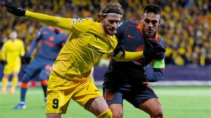 Lautaro Martínez- Wiki, Age, Height, Girlfriend, Net Worth, Ethnicity, Career